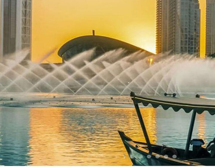 Dubai Fountain Lake Ride